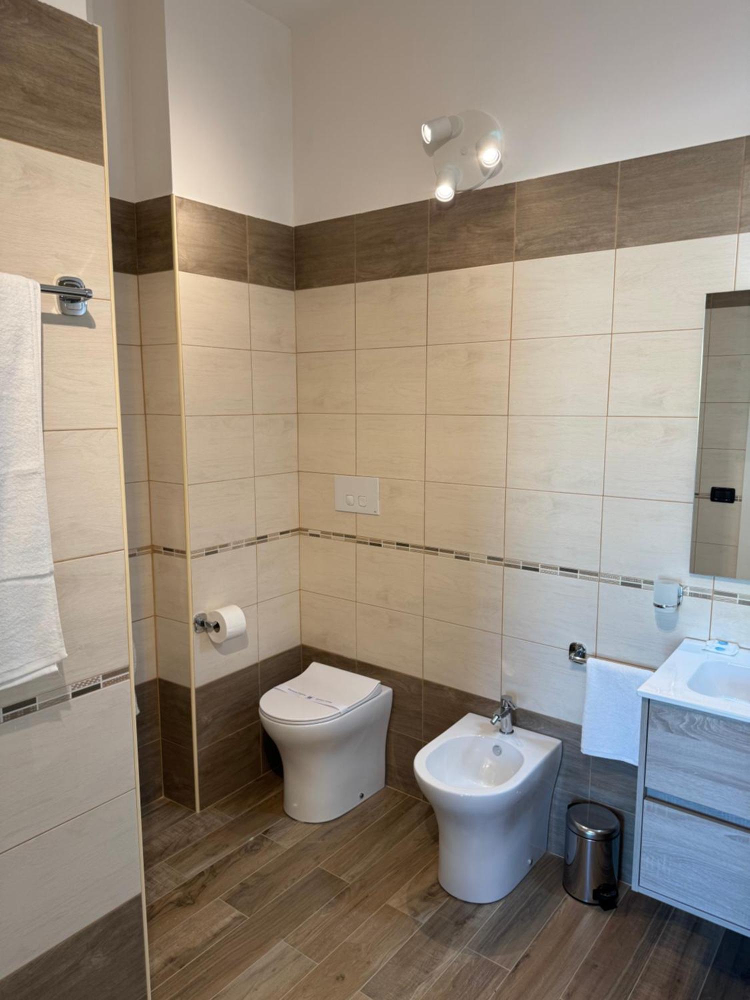 Domus Magna Grecia Hotel Catanzaro Bagian luar foto