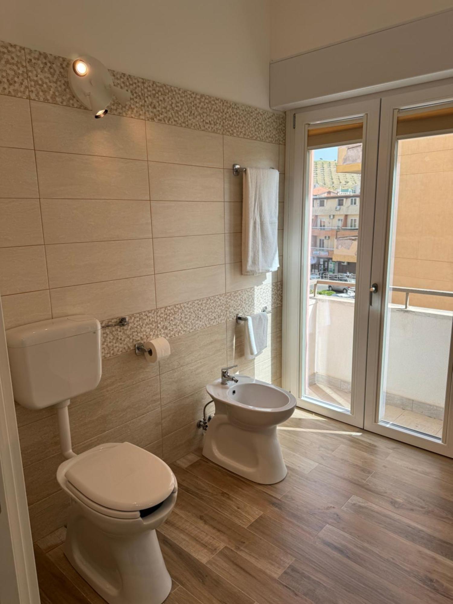 Domus Magna Grecia Hotel Catanzaro Bagian luar foto