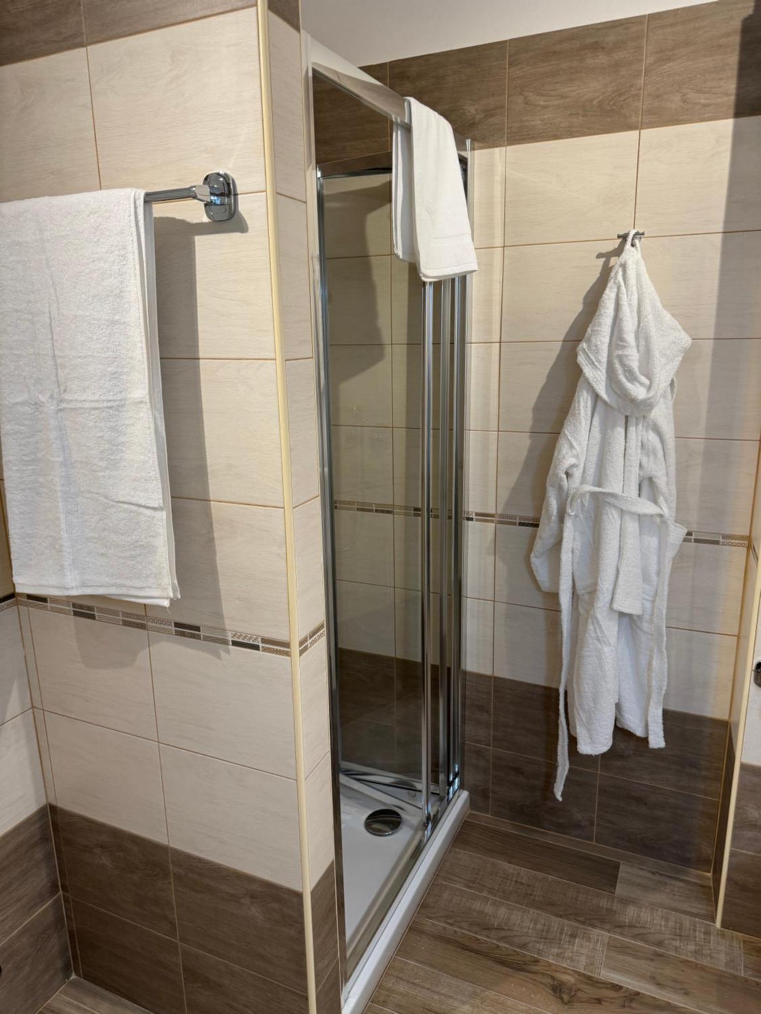Domus Magna Grecia Hotel Catanzaro Bagian luar foto